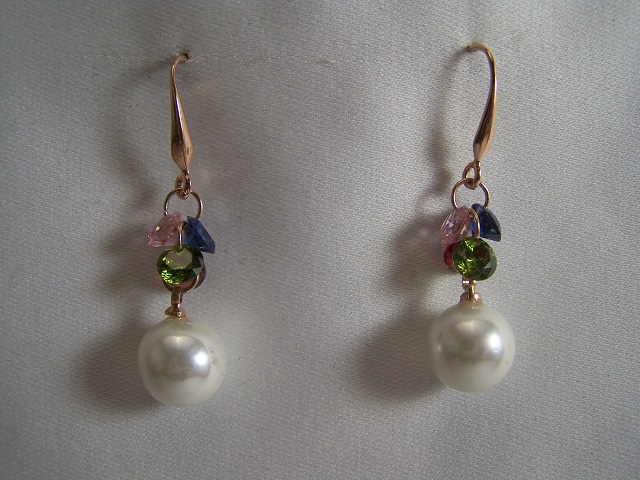 Náušnice  s jemnou perličkou