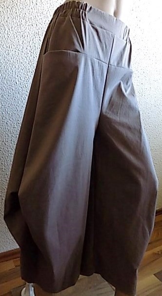 Béžové kalhoty harémové Sweetissima