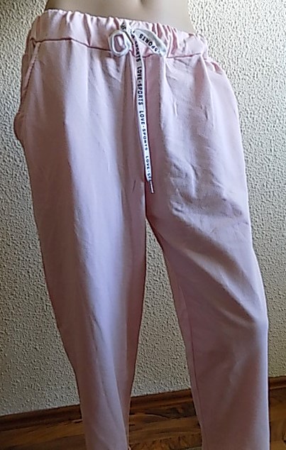 Růžové kalhoty teplákové ALPHAMODA