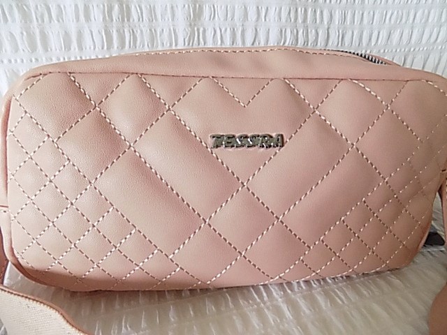 Kabelka crossbody ledvinka růžová