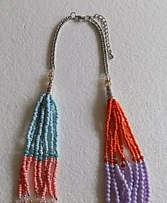 Korálkový náhrdelník barevný