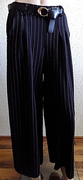 Černé kalhoty s páskem široké Italy