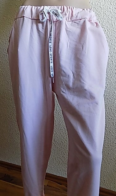 Růžové kalhoty teplákové ALPHAMODA